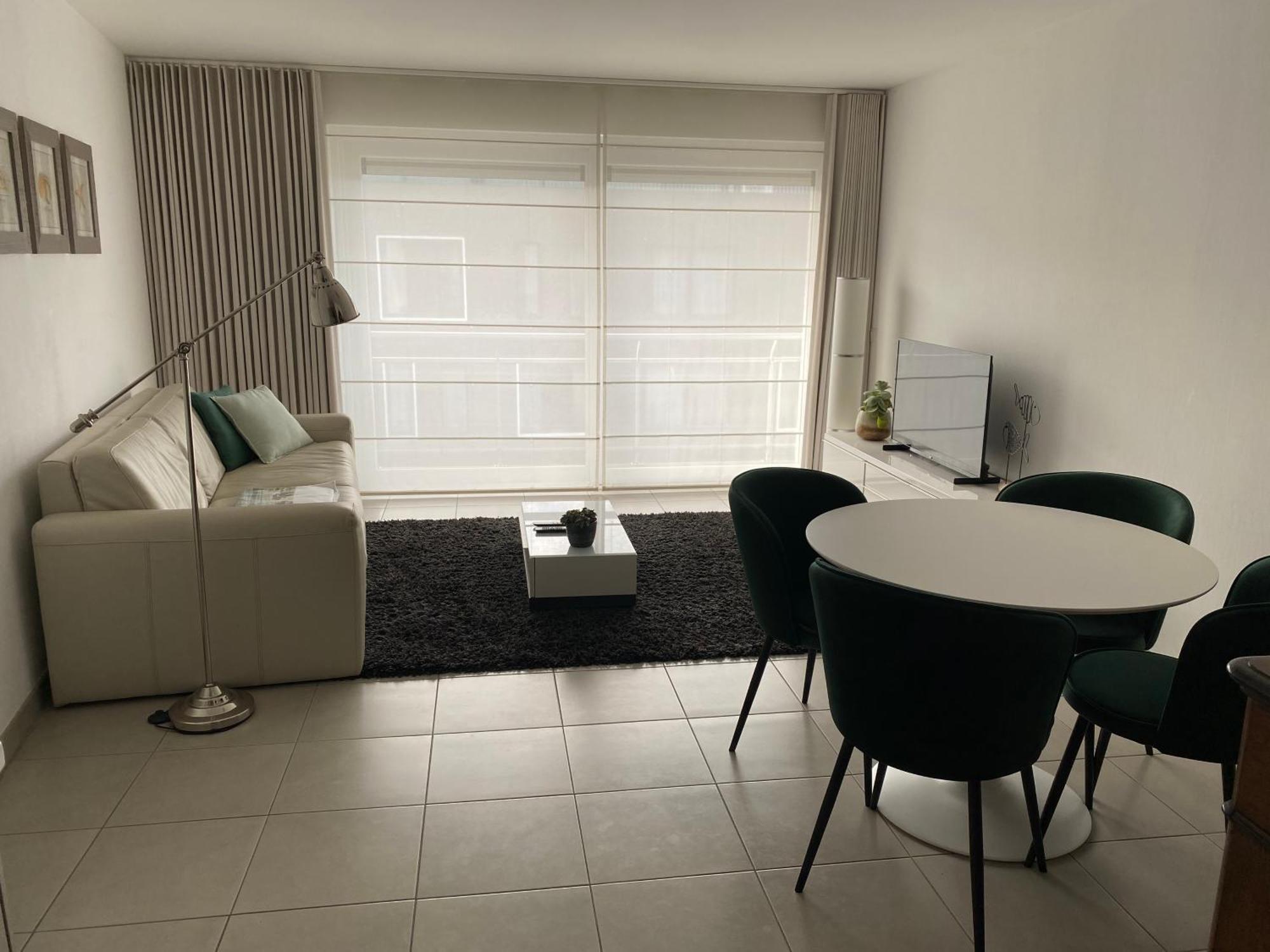 Gezellig Modern Appartement Met Optie Garagebox En In De Buurt Van Strand, Winkels En Restaurants Ostende Extérieur photo